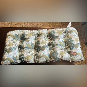 Tommy Bahama Floral Green and White Outdoor Bench Cushion NWT